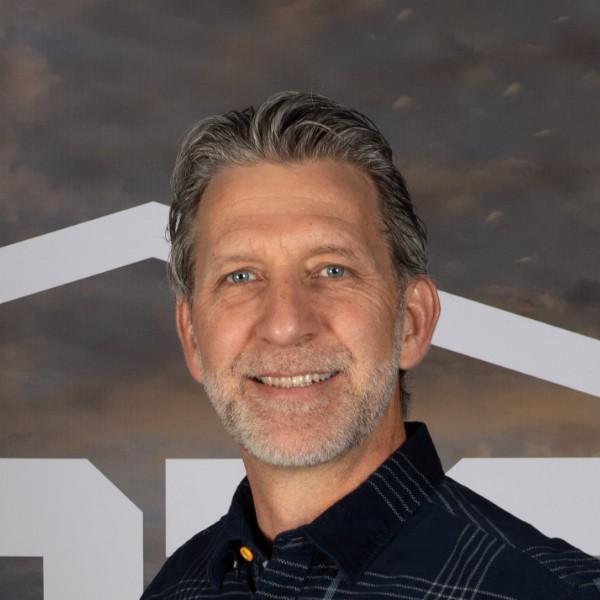 Jeannôt Tremblay, directeur adjoint RH, santé et sécurité et marketing chez Camps NT